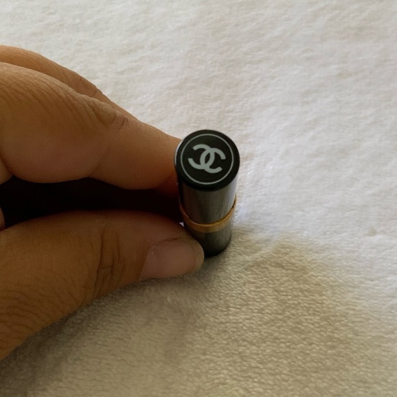 Vintage chanel rouge crimson lipstick - Picture 6 of 6